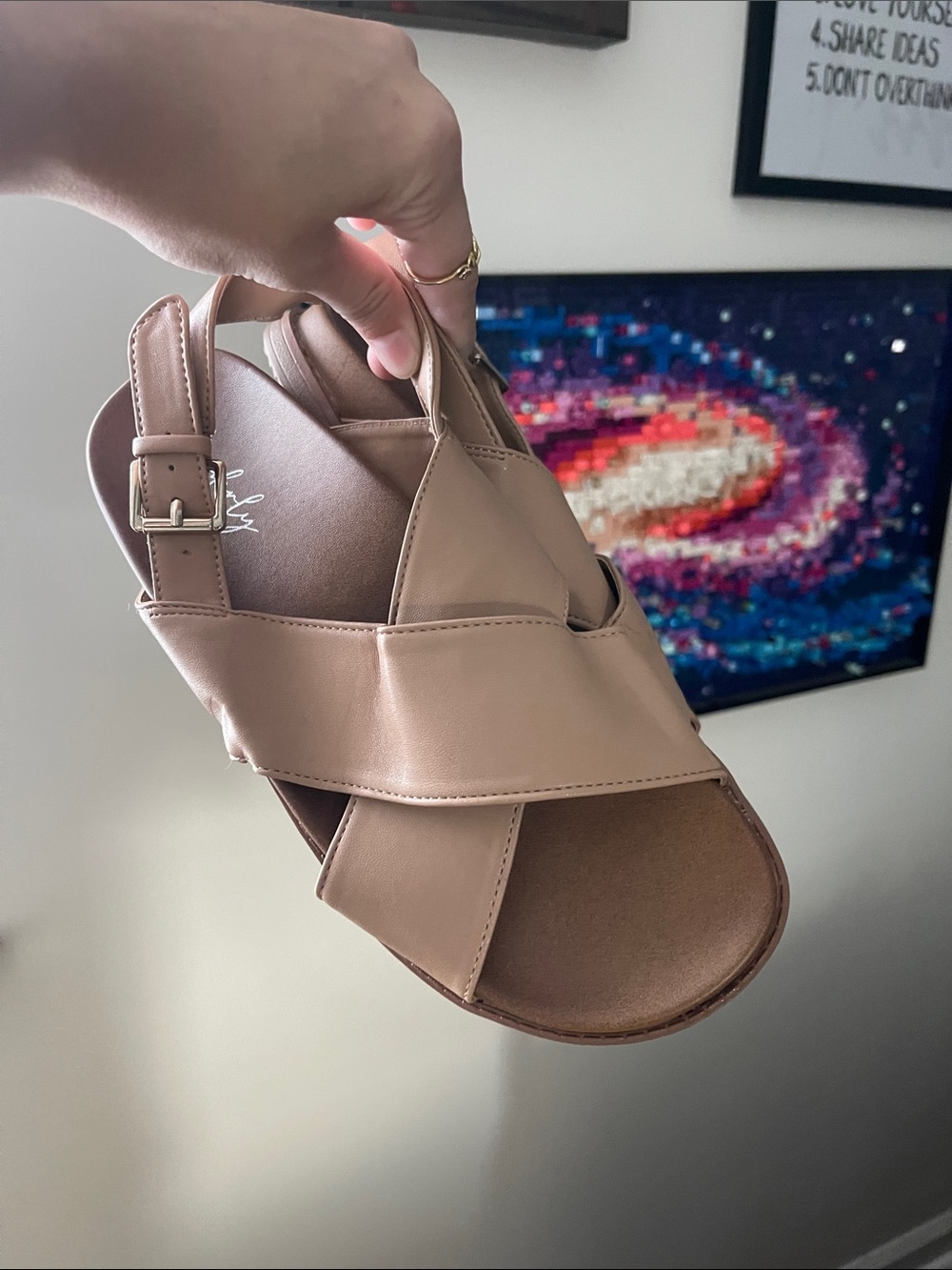 Wonderly Blush Tan Cross-Strap Slingback Sandals